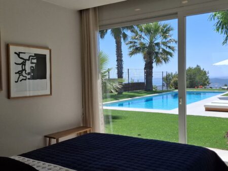 Suite Supérieure Vue Mer et Piscine