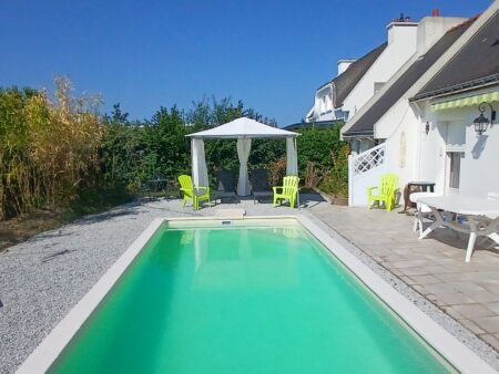 La Parenthèse Bleue Chambre d'hôtes avec piscine chauffée @ Auray